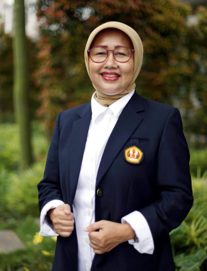 Jenny Ratna Suminar